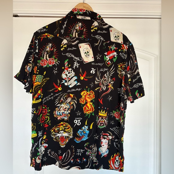 ED HARDY Bold Graphic Tattoo Men’s Short Sleeve Shirt,Skull,Rose,Tiger, Iconic,M - Picture 3 of 16
